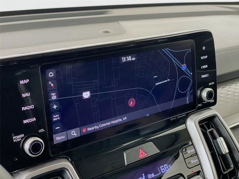 Certified 2023 Kia Sorento S w/ Panoramic Sunroof Package image 18