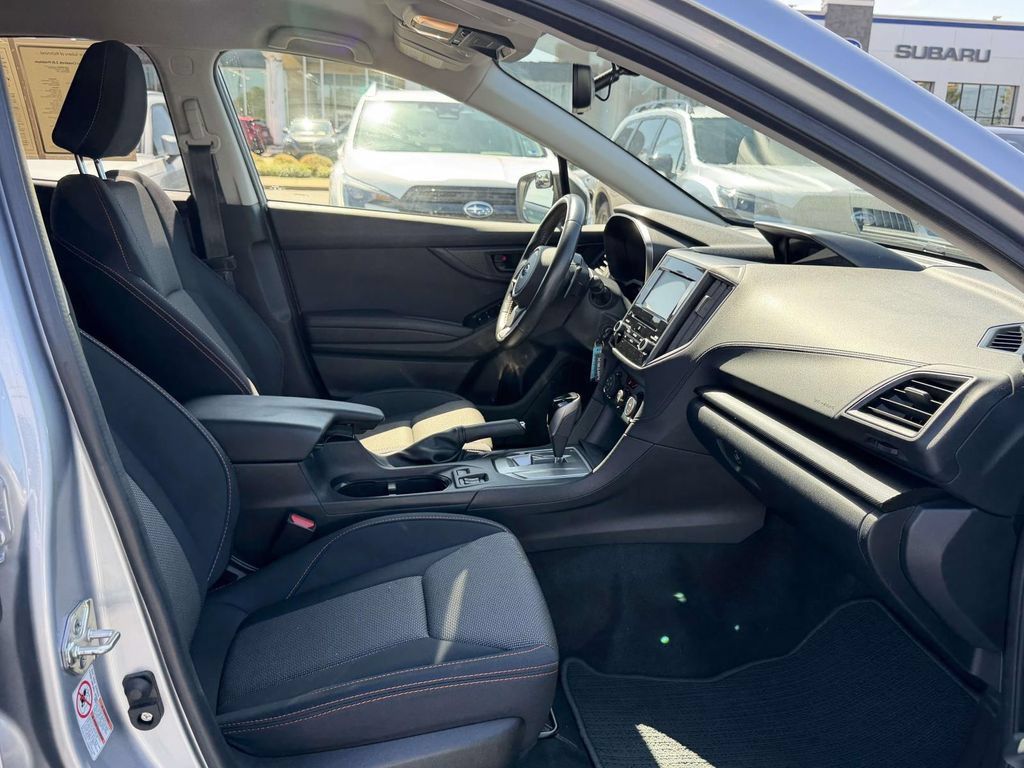 Used 2019 Subaru Crosstrek 2.0i Premium AWD/4WD image 12