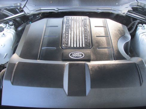 Used 2018 Land Rover Discovery HSE image 86