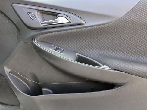 Used 2024 Chevrolet Malibu LT image 32