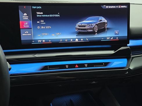 Certified 2024 BMW i5 M60 w/ Premium Package AWD/4WD image 23