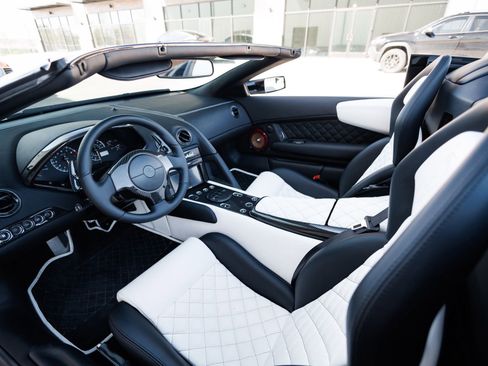 Used 2008 Lamborghini Murcielago LP 640 AWD/4WD image 2