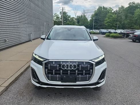 Certified 2025 Audi Q7 3.0T Premium Plus AWD/4WD image 22