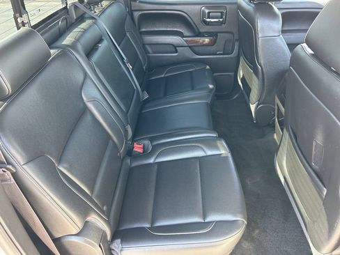 Used 2015 GMC Sierra 1500 SLT w/ SLT Crew Cab Value Package AWD/4WD image 13