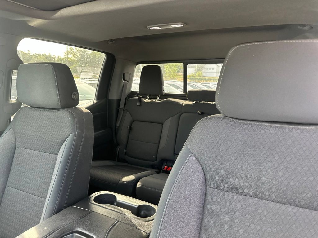 Used 2019 Chevrolet Silverado 1500 RST AWD/4WD image 36