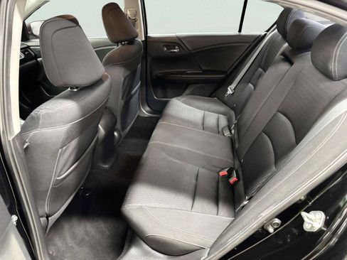 Used 2015 Honda Accord Sport image 17