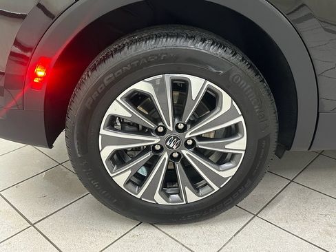 Certified 2025 Buick Envision Preferred image 14