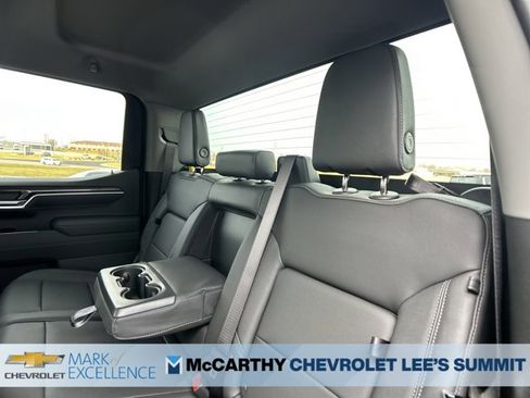 New 2026 Chevrolet Silverado 1500 LTZ w/ Z71 Off-Road Package image 32