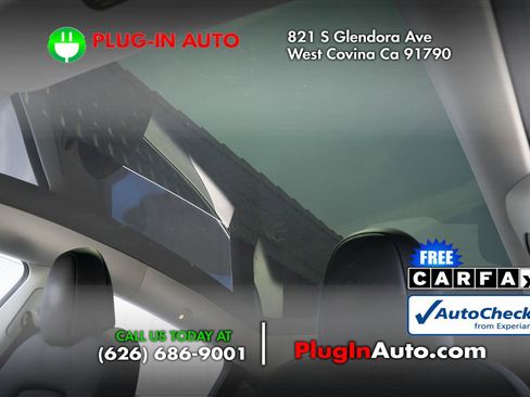 Used 2023 Tesla Model Y Performance image 11