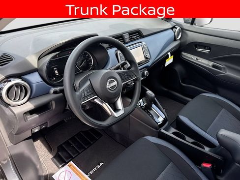 Used 2025 Nissan Versa SV w/ Trunk Package FWD image 9