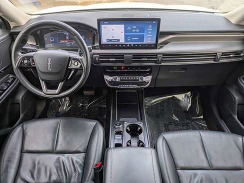 Used 2023 Lincoln Corsair Reserve w/ Equipment Group 201A image 14