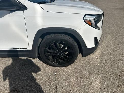 Used 2020 GMC Terrain SLT w/ Preferred Package AWD/4WD image 4