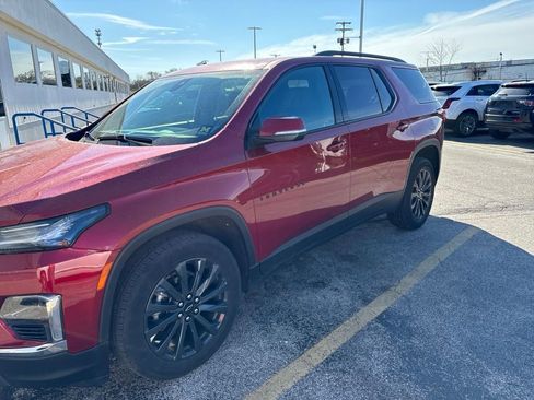 Used 2023 Chevrolet Traverse RS AWD/4WD image 7