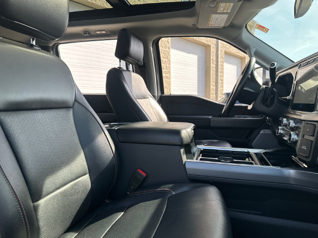 Used 2023 Ford F250 Lariat w/ Sport Appearance Package AWD/4WD image 18