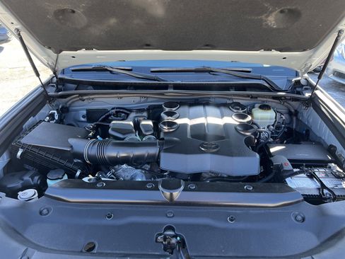 Certified 2017 Toyota 4Runner TRD Pro image 32