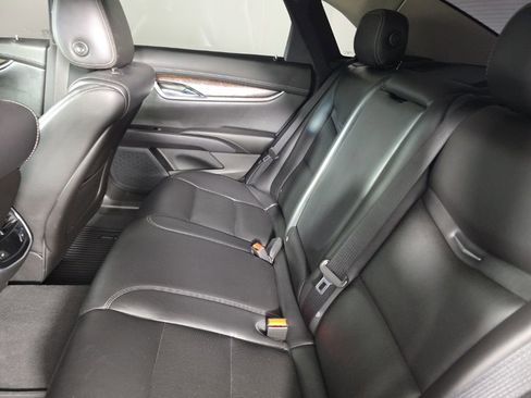 Used 2018 Cadillac XTS Luxury AWD/4WD image 31