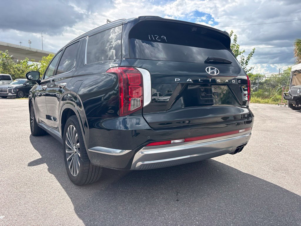 Used 2024 Hyundai Palisade Calligraphy AWD/4WD image 5