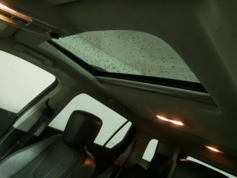 Used 2014 GMC Terrain SLT AWD/4WD image 13