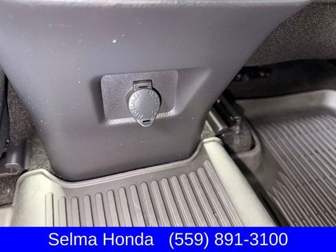 Used 2023 Toyota RAV4 LE image 10