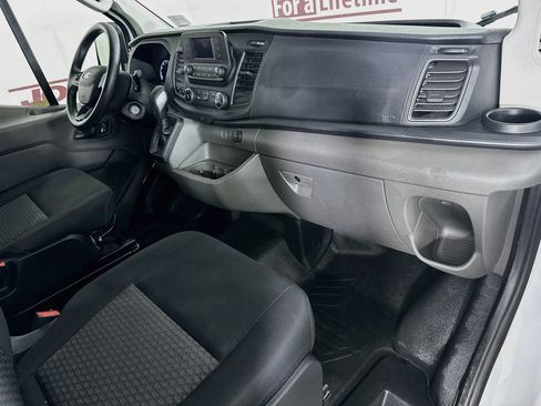 Used 2025 Ford Transit 250 Low Roof w/ Exterior Upgrade Package RWD image 28