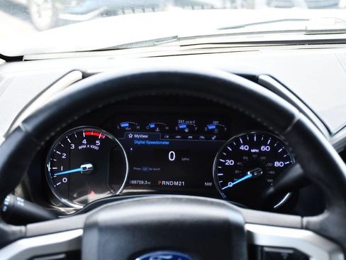 Used 2019 Ford F250 Lariat w/ Lariat Value Package AWD/4WD image 24