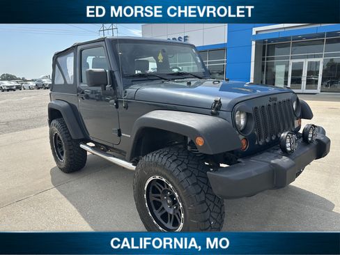 Used 2008 Jeep Wrangler X AWD/4WD image 1