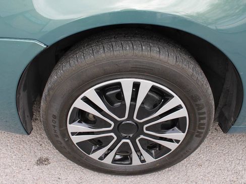 Used 2007 Saturn ION Level 2 w/ Preferred Pkg image 9