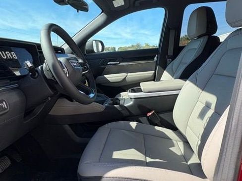 New 2026 GMC Terrain Elevation w/ Elevation Premium Package image 15