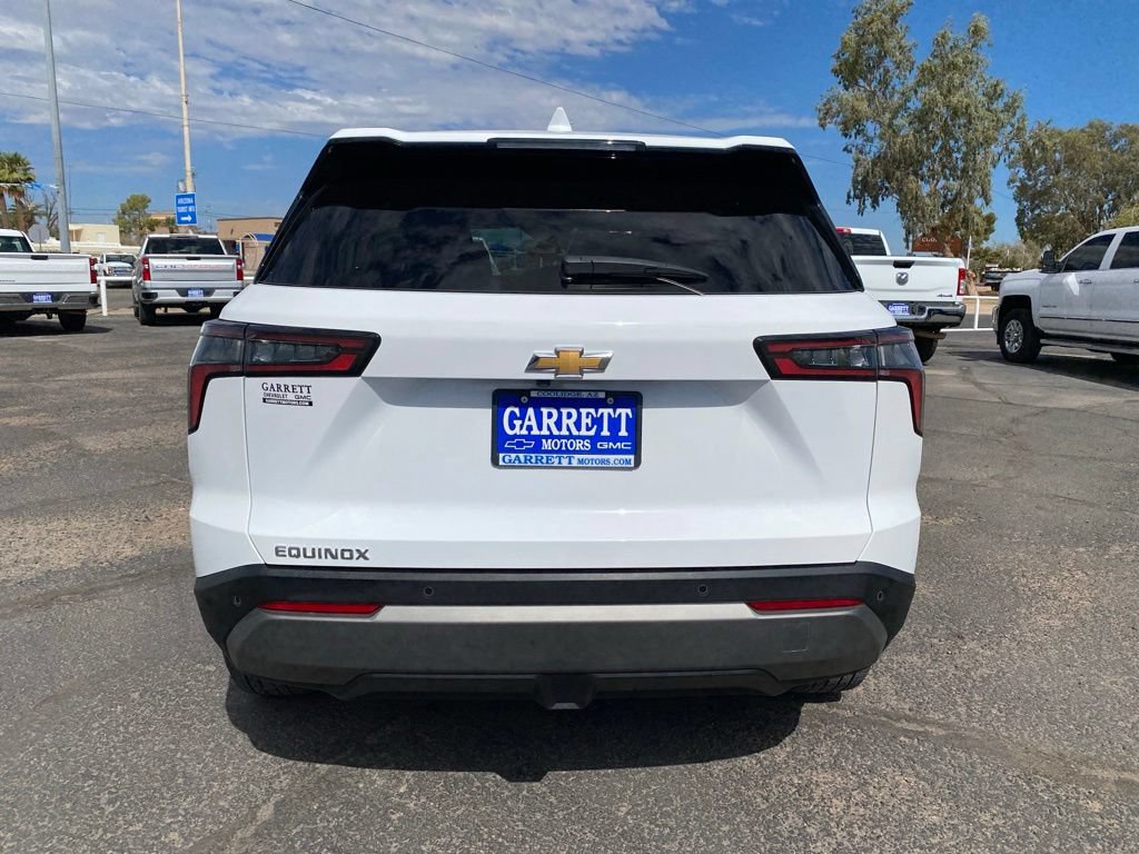 Used 2025 Chevrolet Equinox LT FWD image 19