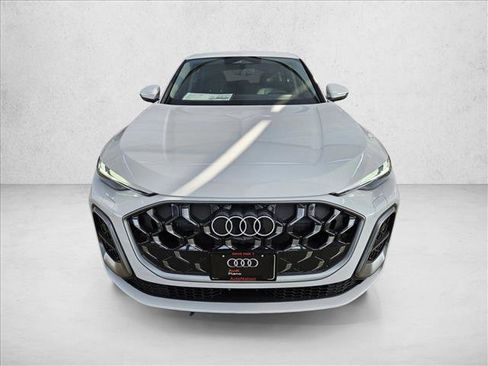 New 2026 Audi Q5 Premium image 2
