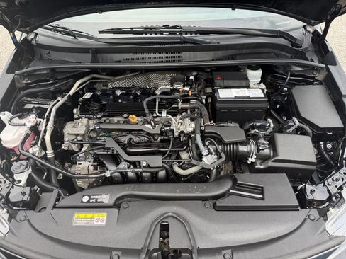 Used 2023 Toyota Corolla LE FWD image 16