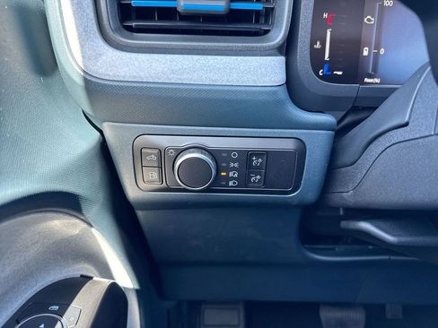 New 2026 Ford Maverick XLT w/ Equipment Group 301A image 18