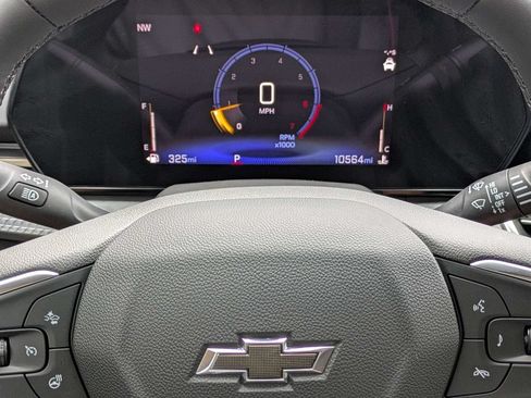Used 2026 Chevrolet Trax ACTIV FWD image 27