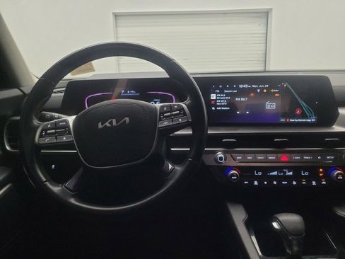 Used 2023 Kia Telluride LX FWD image 22