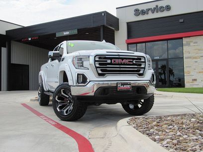 Used 2019 GMC Sierra 1500 SLT w/ SLT Premium Plus Package