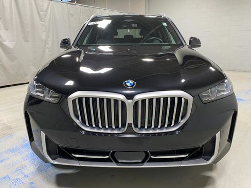 Used 2024 BMW X5 xDrive40i w/ Premium Package AWD/4WD image 4