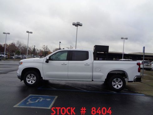 Used 2022 Chevrolet Silverado 1500 LT w/ Safety Package image 2