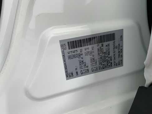 Used 2024 Nissan Rogue S FWD image 11
