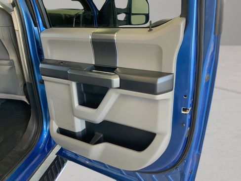 Used 2016 Ford F150 XLT w/ Equipment Group 302A Luxury image 35