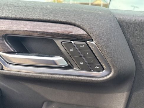 New 2026 Chevrolet Silverado 1500 LTZ w/ LTZ Premium Package image 14