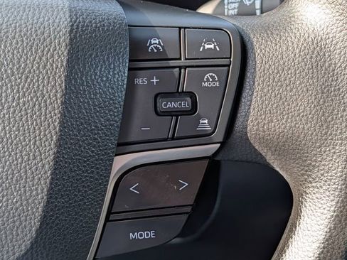 Used 2025 Toyota Camry LE FWD image 20