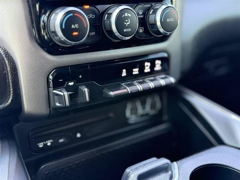 Used 2019 RAM 1500 Sport w/ Level 2 Equipment Group AWD/4WD image 18