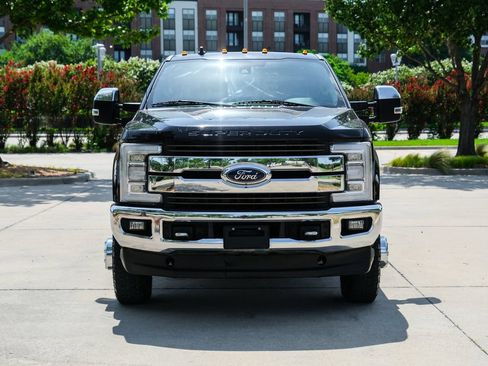 Used 2019 Ford F350 King Ranch w/ King Ranch Ultimate Package AWD/4WD image 4