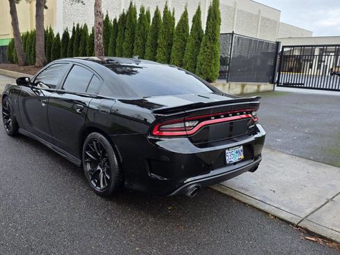 Used 2016 Dodge Charger SRT Hellcat w/ Harman/Kardon Audio Group image 7