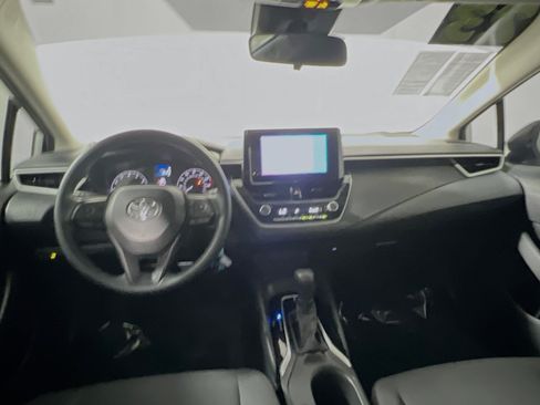 Used 2023 Toyota Corolla LE FWD image 30