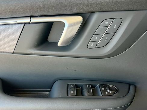 New 2026 Buick Enclave Sport Touring w/ Power Package FWD image 13