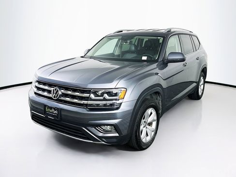 Used 2019 Volkswagen Atlas SE image 3