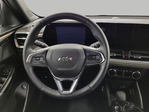 Certified 2025 Chevrolet TrailBlazer ACTIV w/ Convenience Package image 5