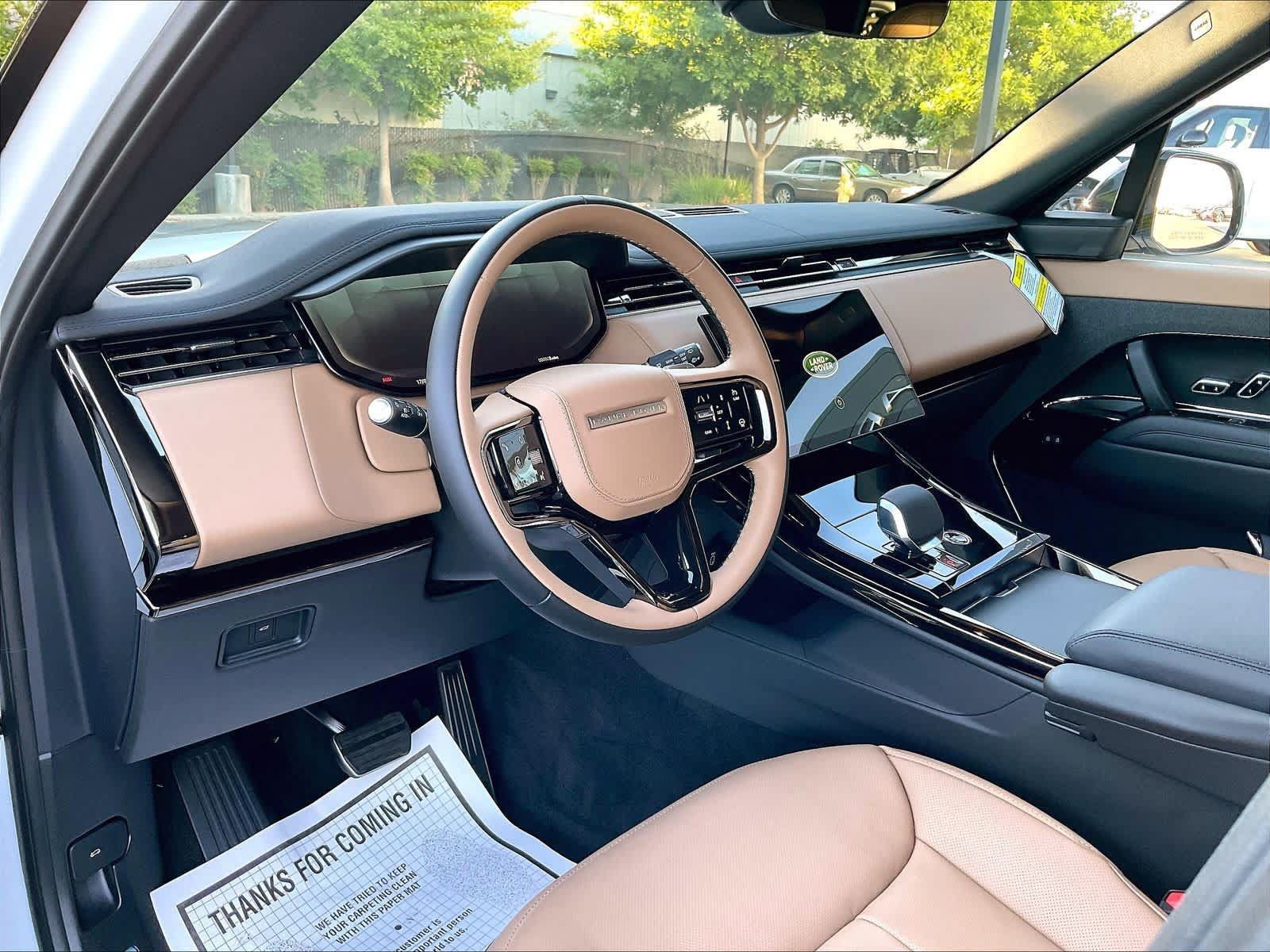 New 2026 Land Rover Range Rover Sport Dynamic SE AWD/4WD image 8