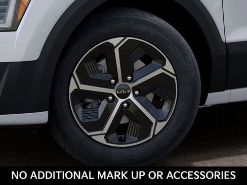New 2026 Kia Niro LX FWD image 9
